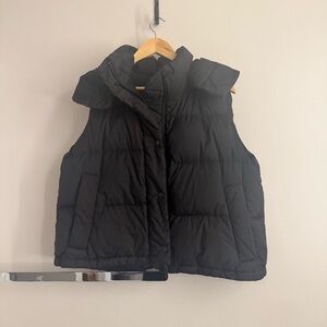 Lululemon Wunder Puff 600-Down-Fill Cropped Vest